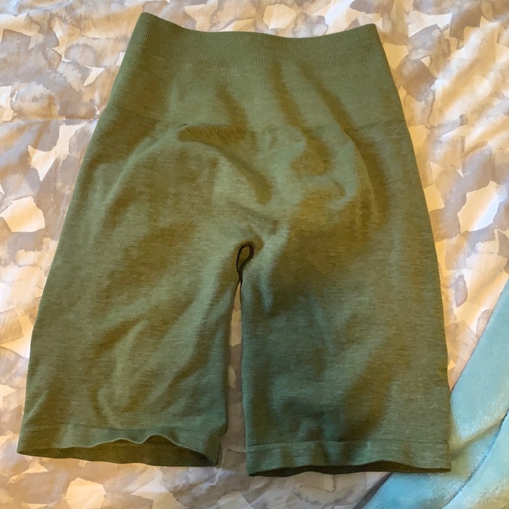Alphalete biker shorts